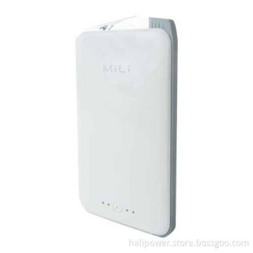 Mobile charger with 8-pin cable 2,600mAh capacity